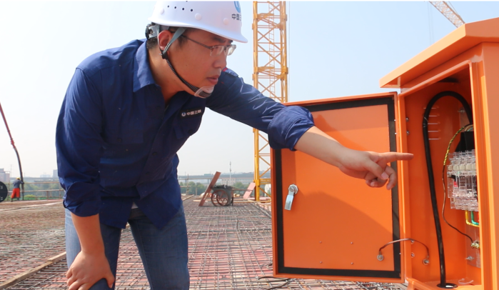 9、盛賀偉（查看朱家橋污水處理廠提標改造工地）